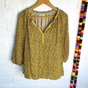 Max Studio Yellow V neck Floral Flowy Blouse sz S